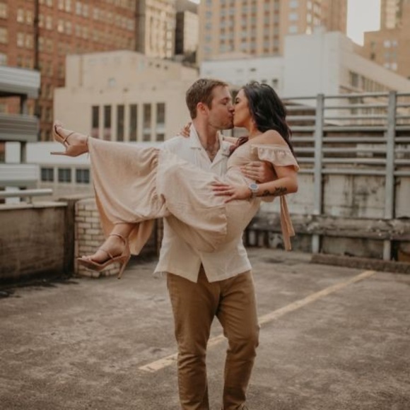 Meet your Posher, Nicki - Picture 1 of 1